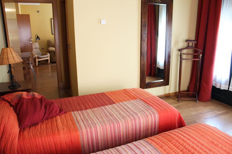 Hotel San Luis San Ildefonso Bagian luar foto